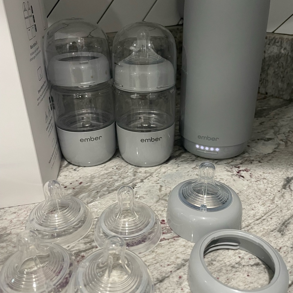 Ember Gray Baby Bottle System - Picture 2 of 3